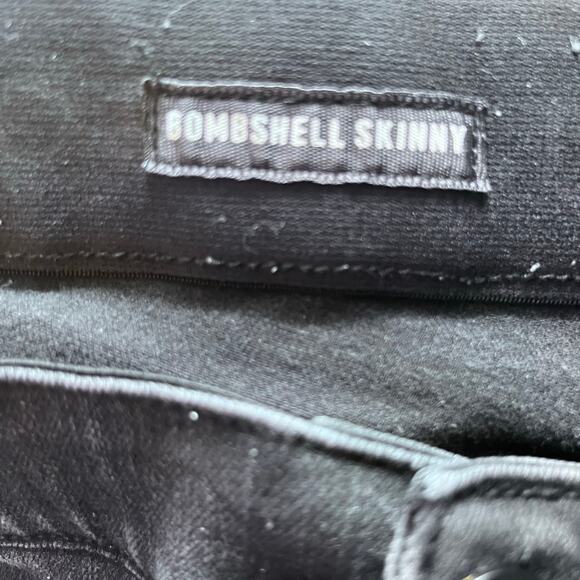 Torrid Premium Bombshell Skinny Jeans 20T Dark Wash Elastic Waist Embellished - Picture 6 of 6